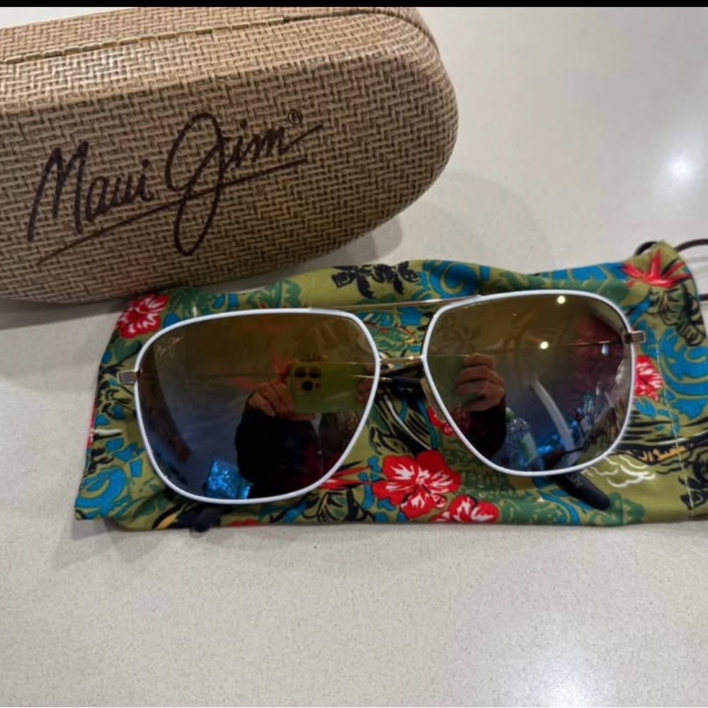 Maui Jim Aviator Sunglasses - Silver Frame with Blue Lenses